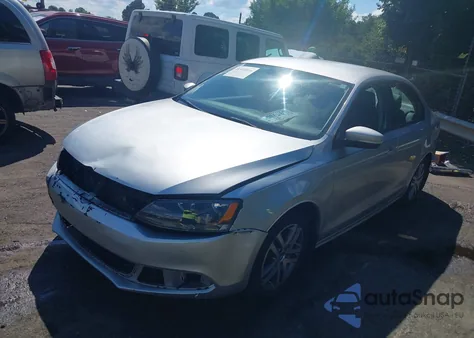 2012 Volkswagen Jetta 2.5L Se из США, поврежденный, VIN 3VWDP7AJXCM383084